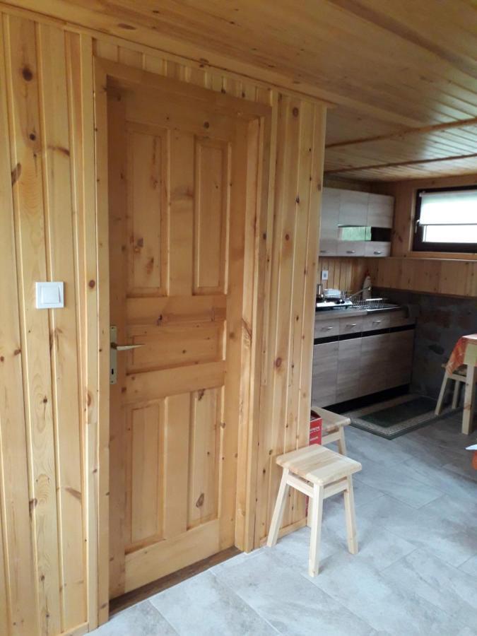 Matyas Apartman Tard Bagian luar foto